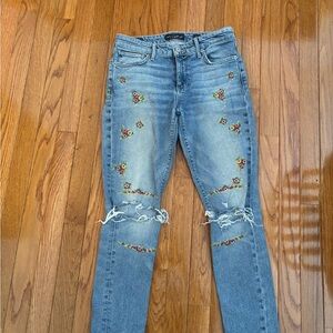Lucky Brand Light Blue Embroidered Skinny Jeans
